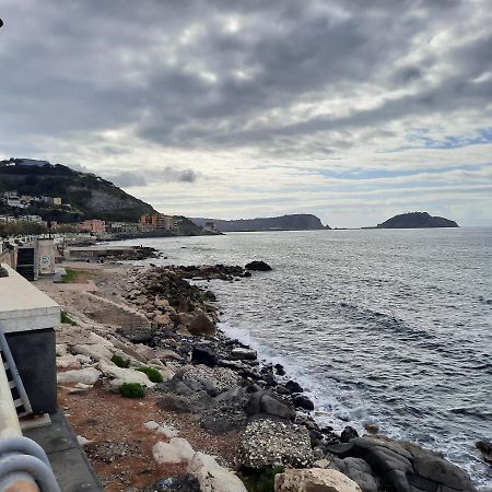 Lungomare Bed and Breakfast Pozzuoli Exterior foto